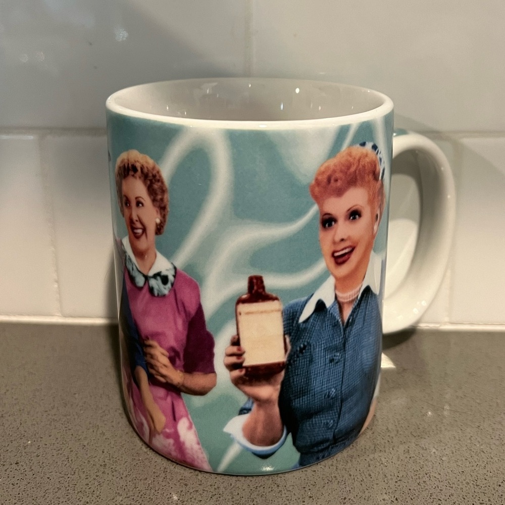 I Love Lucy Lucille Ball and Desi Arnaz Centric Coffee Cup Mug - Picture 2 of 6